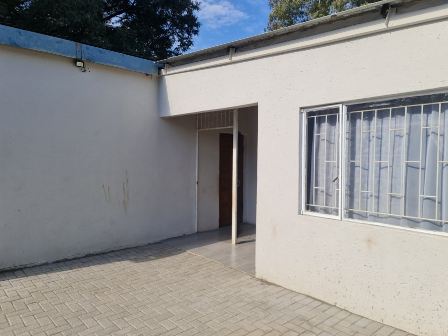 3 Bedroom Property for Sale in Oos Einde North West
